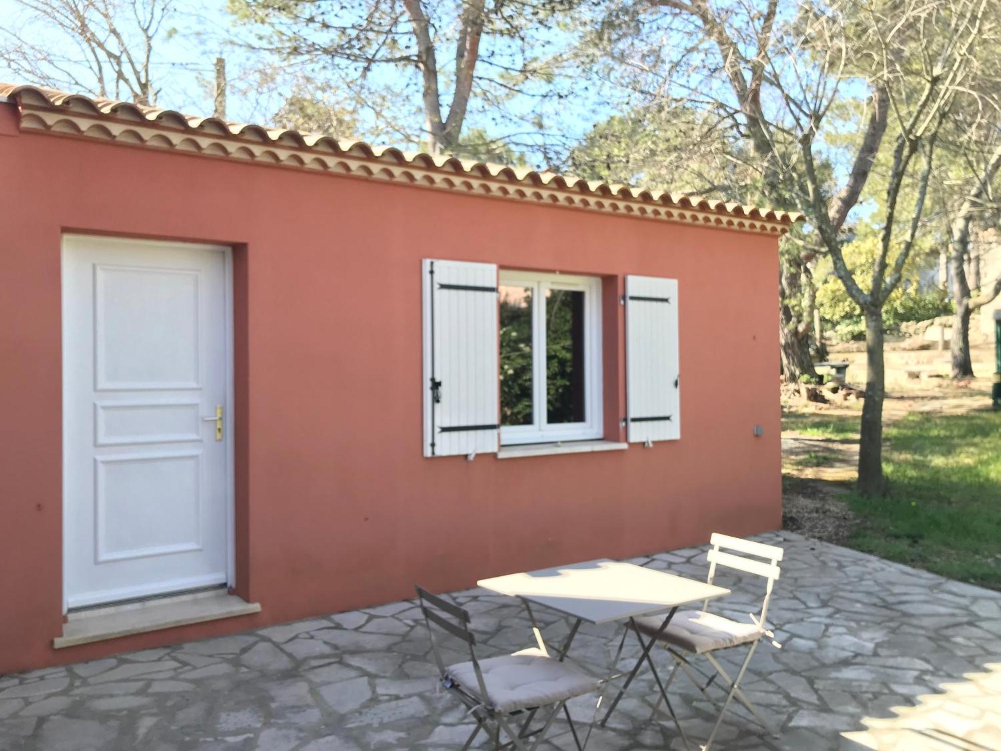 Studio Independant Calme Pas Loin Du Centre Nîmes Eksteriør bilde